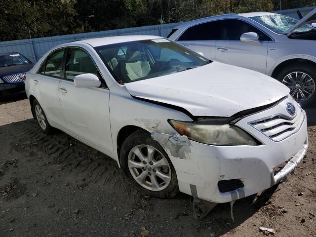 4T1BF3EK9BU584313 - 2011 TOYOTA CAMRY BASE WHITE photo 4