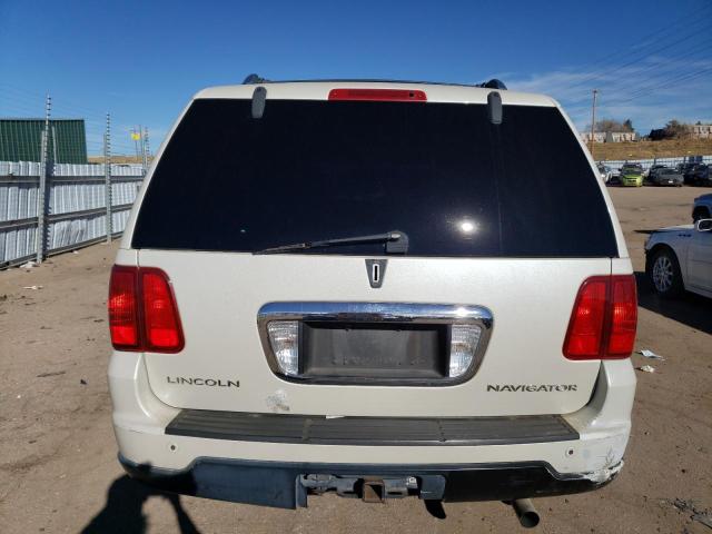 5LMFU275X5LJ20074 - 2005 LINCOLN NAVIGATOR 白色 照片 6
