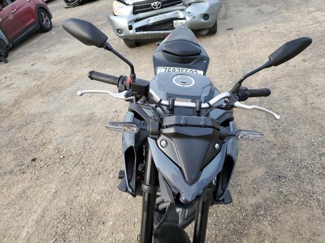 MH3RH20Y7MK005063 - 2021 YAMAHA MT-03 GRAY photo 9