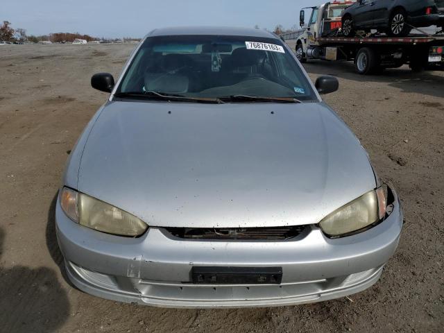 JA3AY11A01U042865 - 2001 MITSUBISHI MIRAGE DE SILVER photo 5