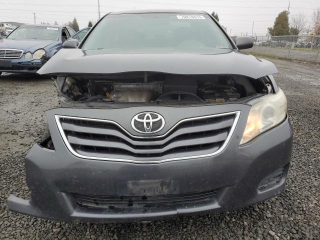 4T1BF3EK7BU756628 - 2011 TOYOTA CAMRY BASE GRAY photo 5