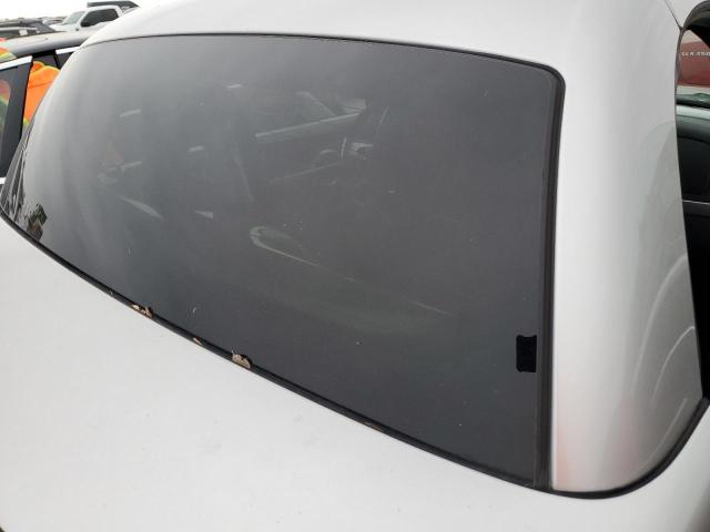 1GCES14HX5B119594 - 2005 CHEVROLET SSR 银色 照片 10