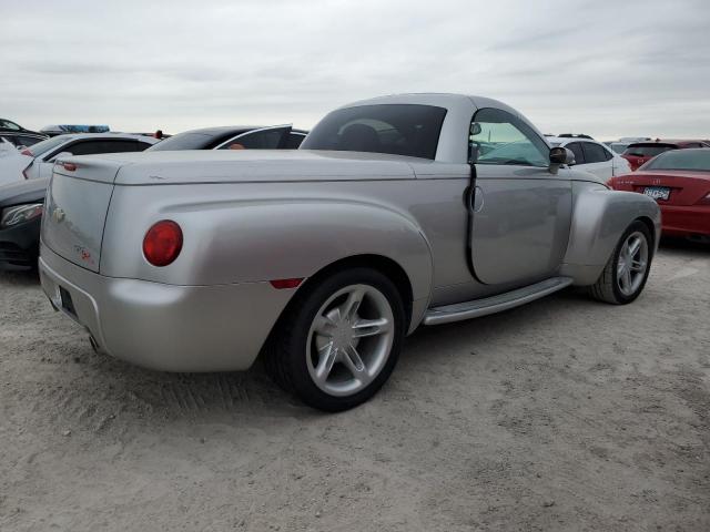 1GCES14HX5B119594 - 2005 CHEVROLET SSR 银色 照片 3