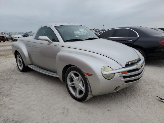 1GCES14HX5B119594 - 2005 CHEVROLET SSR 银色 照片 4