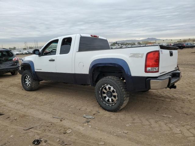 1GTEK19J47Z505451 - 2007 GMC NEW SIERRA K1500 WHITE photo 2