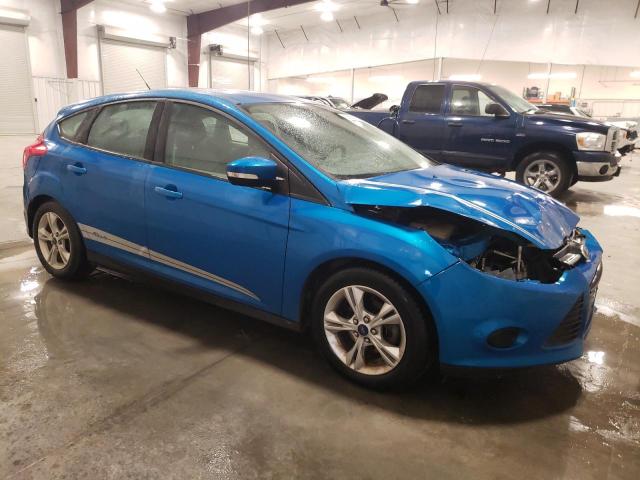 1FADP3K29EL169359 - 2014 FORD FOCUS SE BLUE photo 4