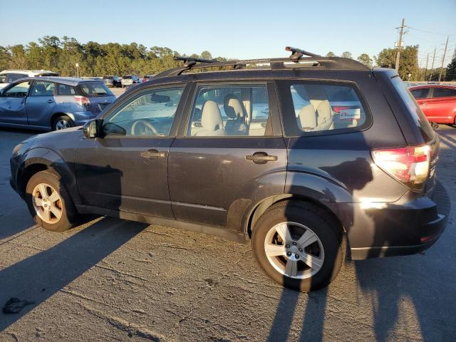 JF2SHABCXBH718501 - 2011 SUBARU FORESTER 2.5X GRAY photo 2