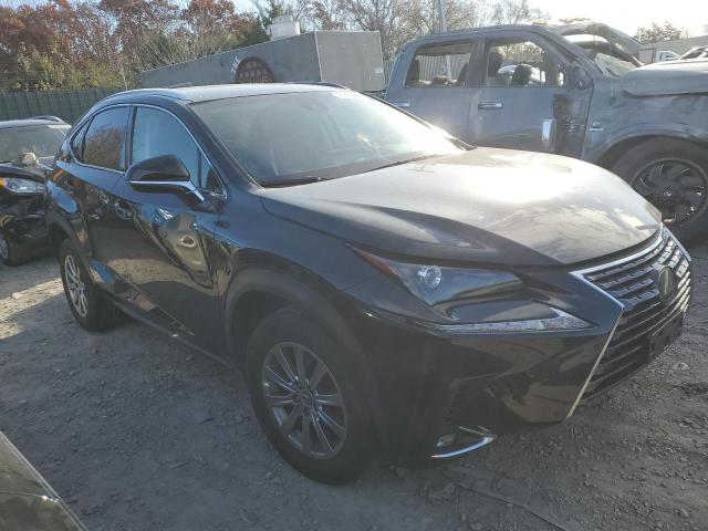 JTJBARBZ4J2166868 - 2018 LEXUS NX 300 BASE 黑色 照片 4