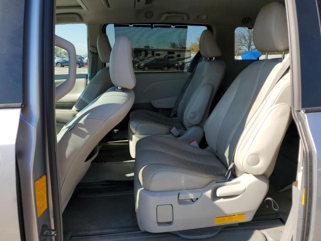 5TDDK3DC6DS066685 - 2013 TOYOTA SIENNA XLE SILVER photo 11