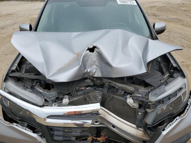 5FPYK2F51JB001096 - 2018 HONDA RIDGELINE RTL SILVER photo 11