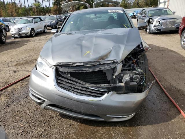 1C3CCBAG2DN724524 - 2013 CHRYSLER 200 LX GRAY photo 5