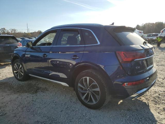 WA1EAAFY9N2019500 - 2022 AUDI Q5 PREMIUM PLUS 45 BLUE photo 2