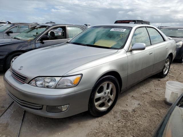 2001 LEXUS ES 300, 