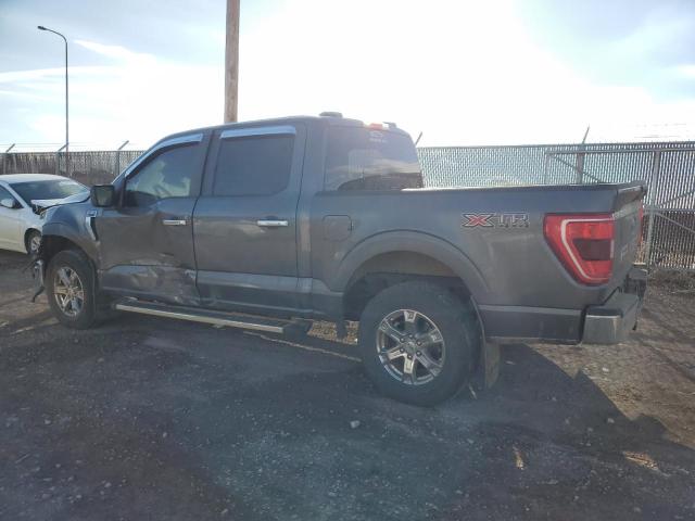 1FTEW1EP8NKD13549 - 2022 FORD F150 SUPERCREW GRAY photo 2