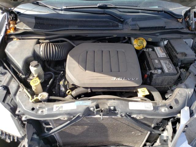 2C4RC1BG9FR582242 - 2015 CHRYSLER TOWN & COU TOURING SILVER photo 12