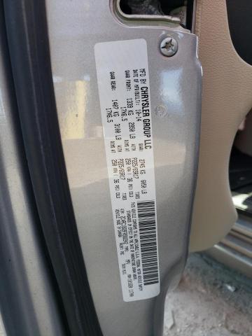 2C4RC1BG9FR582242 - 2015 CHRYSLER TOWN & COU TOURING SILVER photo 13