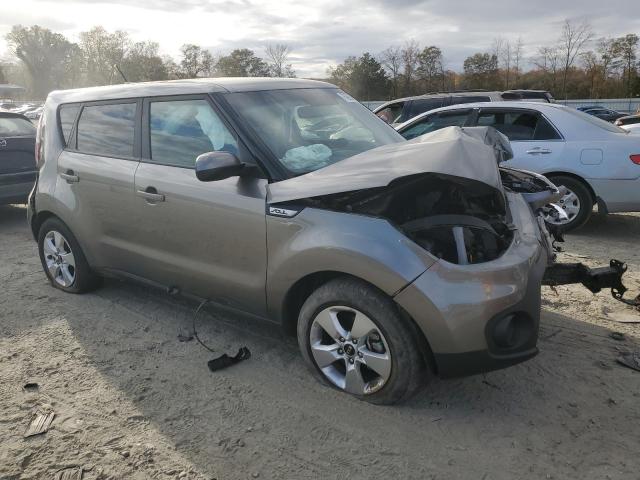 KNDJN2A22K7685341 - 2019 KIA SOUL GRAY photo 4