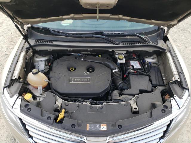 5LMCJ2D90HUL32435 - 2017 LINCOLN MKC SELECT Ոսկեգույն լուսանկար 12