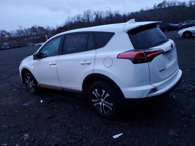 2T3BFREV6JW771639 - 2018 TOYOTA RAV4 LE WHITE photo 2