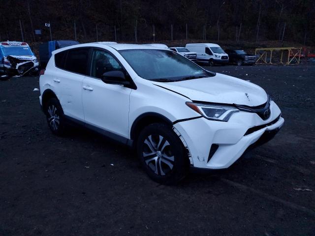 2T3BFREV6JW771639 - 2018 TOYOTA RAV4 LE WHITE photo 4