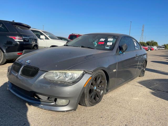 WBAKE3C55CE770525 - 2012 BMW 328 I GRAY photo 2