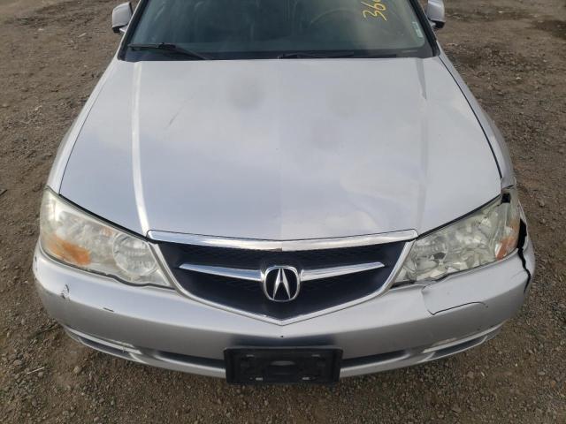 19UUA56673A012959 - 2003 ACURA 3.2TL SILVER photo 11