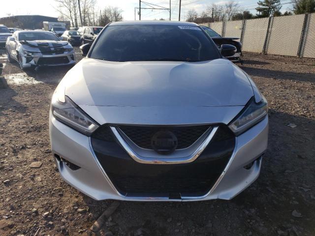 1N4AA6AV7KC371629 - 2019 NISSAN MAXIMA S SILVER photo 5