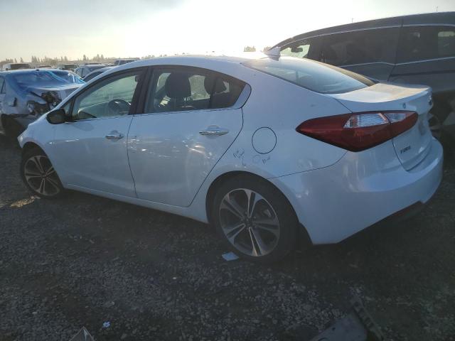 KNAFX4A82G5475208 - 2016 KIA FORTE EX WHITE photo 2