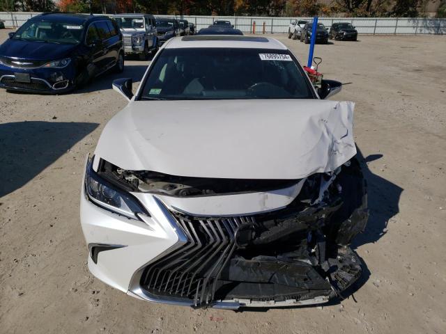 58AE21B19LU004836 - 2020 LEXUS ES 300H LUXURY WHITE photo 5