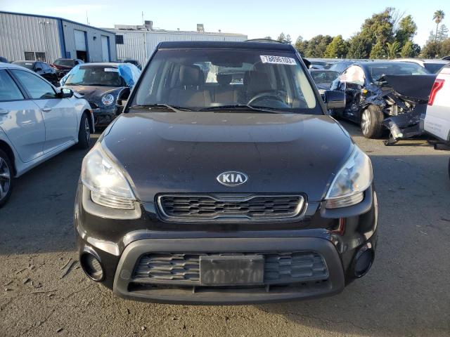 KNDJT2A55D7486352 - 2013 KIA SOUL BLACK photo 5