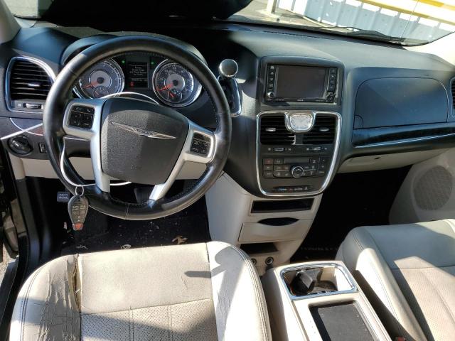 2C4RC1CG6CR117816 - 2012 CHRYSLER TOWN & COU TOURING L BLACK photo 8