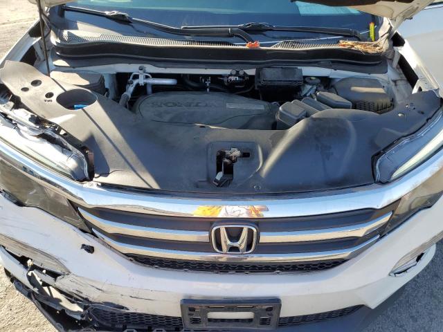 5FNYF6H56JB034743 - 2018 HONDA PILOT EXL WHITE photo 12