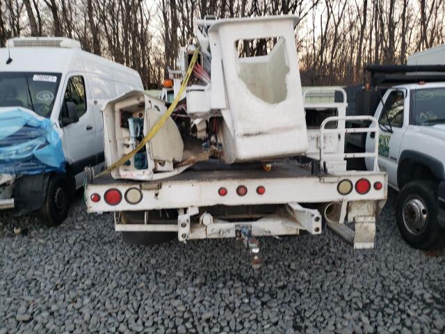 1FDAF57PX7EB05611 - 2007 FORD F550 SUPER DUTY WHITE photo 6