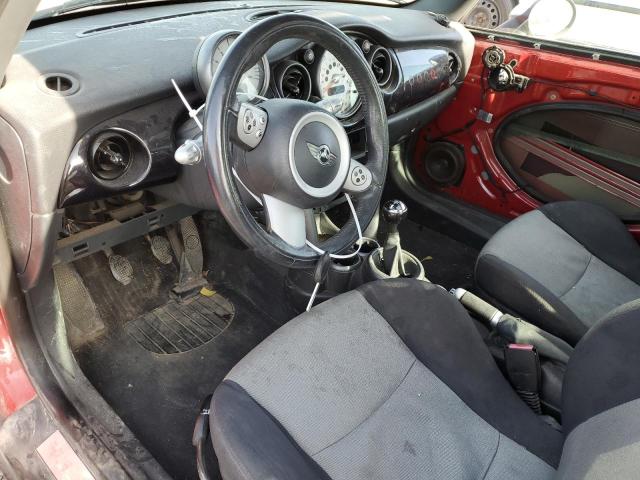 WMWRC33526TK65059 - 2006 MINI COOPER RED photo 8