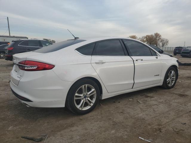 3FA6P0LU9JR243446 - 2018 FORD FUSION SE HYBRID WHITE photo 3