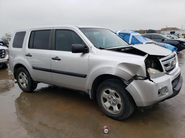 5FNYF38229B025263 - 2009 HONDA PILOT LX SILVER photo 4