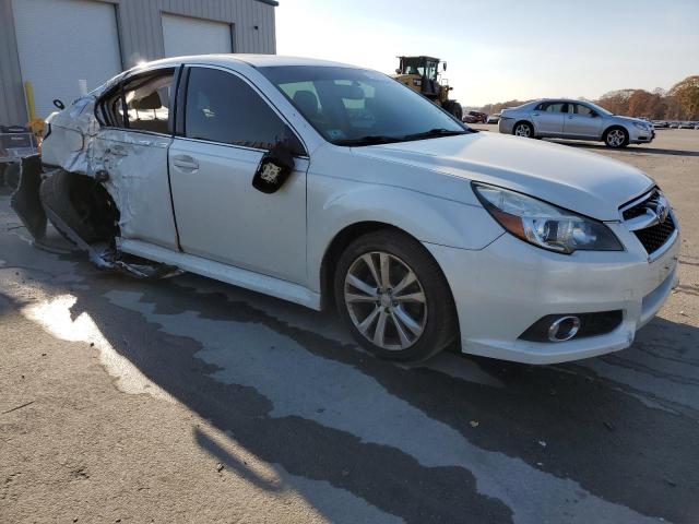 4S3BMBL6XE3008024 - 2014 SUBARU LEGACY 2.5I LIMITED WHITE photo 4