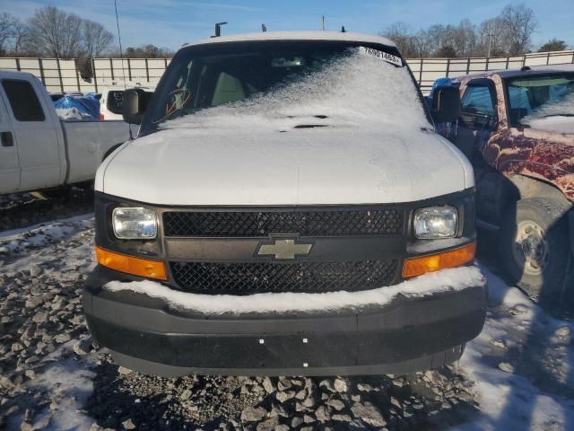 1GCZGHFG9H1350254 - 2017 CHEVROLET EXPRESS G3 WHITE photo 5