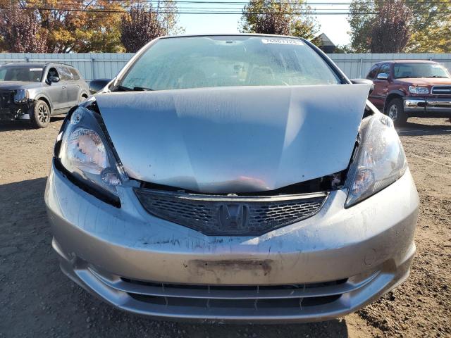 JHMGE87279S060654 - 2009 HONDA FIT SILVER photo 5