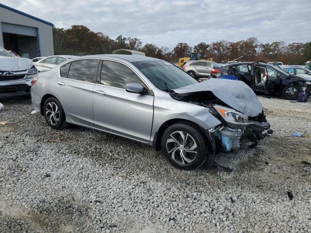 1HGCR2F34HA107009 - 2017 HONDA ACCORD LX GRAY photo 4