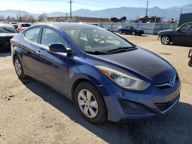 5NPDH4AE7GH702065 - 2016 HYUNDAI ELANTRA SE BLUE photo 4