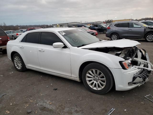 2C3CCAAG0EH223152 - 2014 CHRYSLER 300 WHITE photo 4