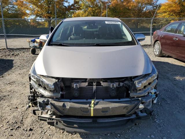 JTDKARFP9H3041929 - 2017 TOYOTA PRIUS PRIM ვერცხლისფერი ფოტო 5