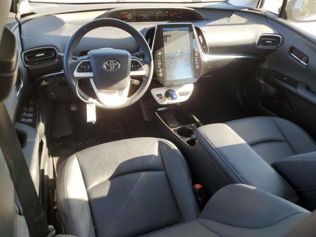 JTDKARFP9H3041929 - 2017 TOYOTA PRIUS PRIM ვერცხლისფერი ფოტო 8