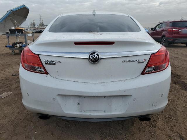 W04GX5GV2B1059423 - 2011 BUICK REGAL CXL WHITE photo 6