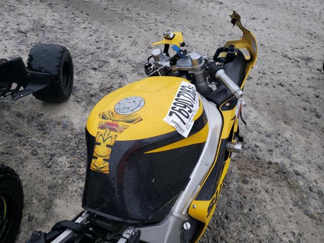 JS1GR7HA822106742 - 2002 SUZUKI GSX-R750 YELLOW photo 5