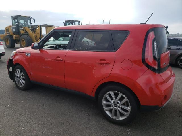 KNDJP3A50K7666345 - 2019 KIA SOUL + RED photo 2