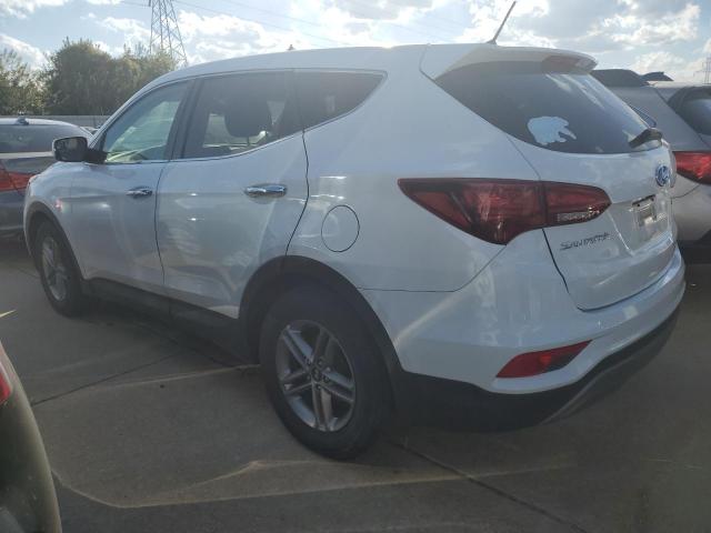 5NMZT3LB1JH061629 - 2018 HYUNDAI SANTA FE S WHITE photo 2