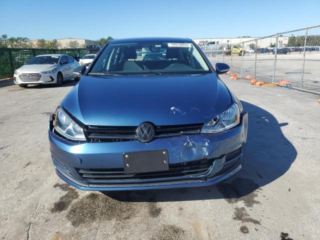 3VW217AU8HM019322 - 2017 VOLKSWAGEN GOLF S BLUE photo 5