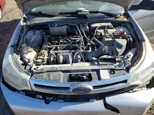 1FAHP35N19W129482 - 2009 FORD FOCUS SE SILVER photo 11